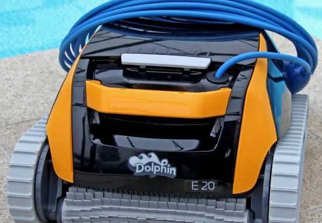 Dolphin E20